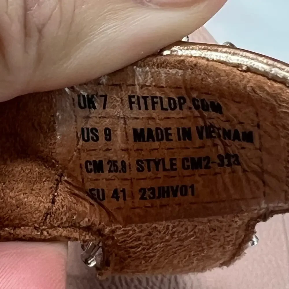 FitFlop Galaxy Crystal Embellished Toe-Thong Sandals Rose Gold Women 9/EU41 NWB